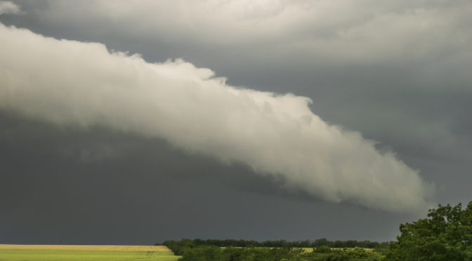 Villámárvizek, hatalmas esőbombák országszerte (2022.06.09.)